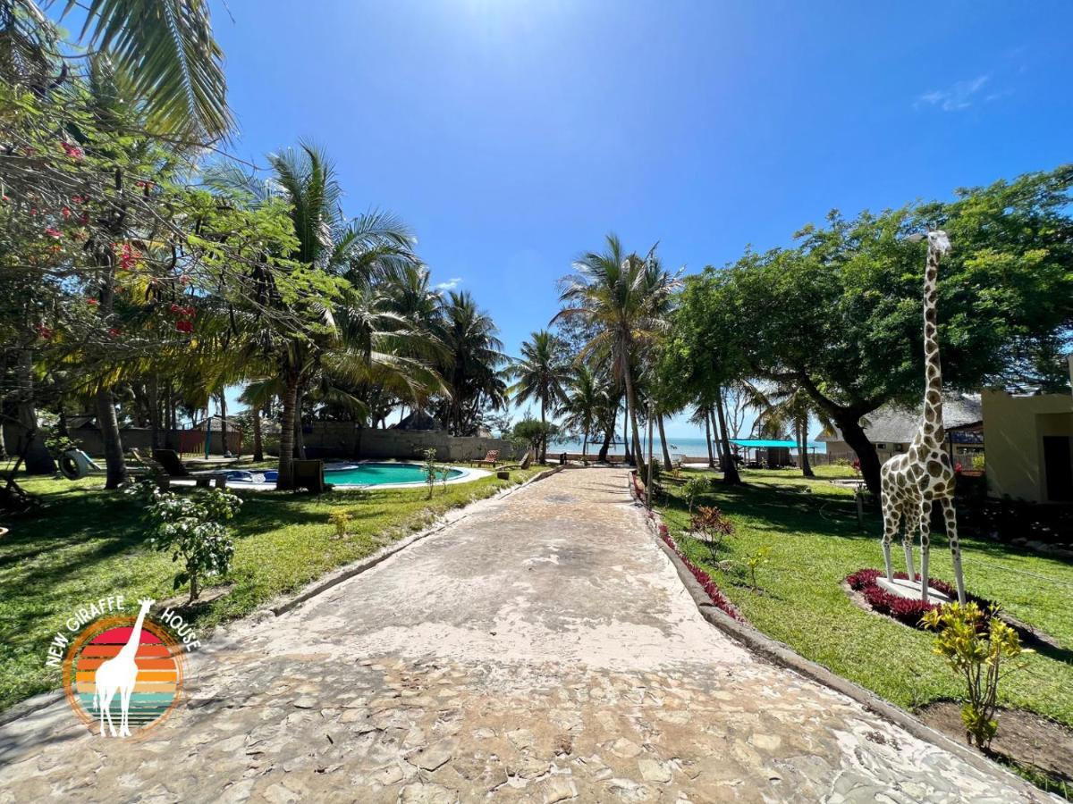 New Giraffe House Bed & Breakfast Vilanculos Ngoại thất bức ảnh
