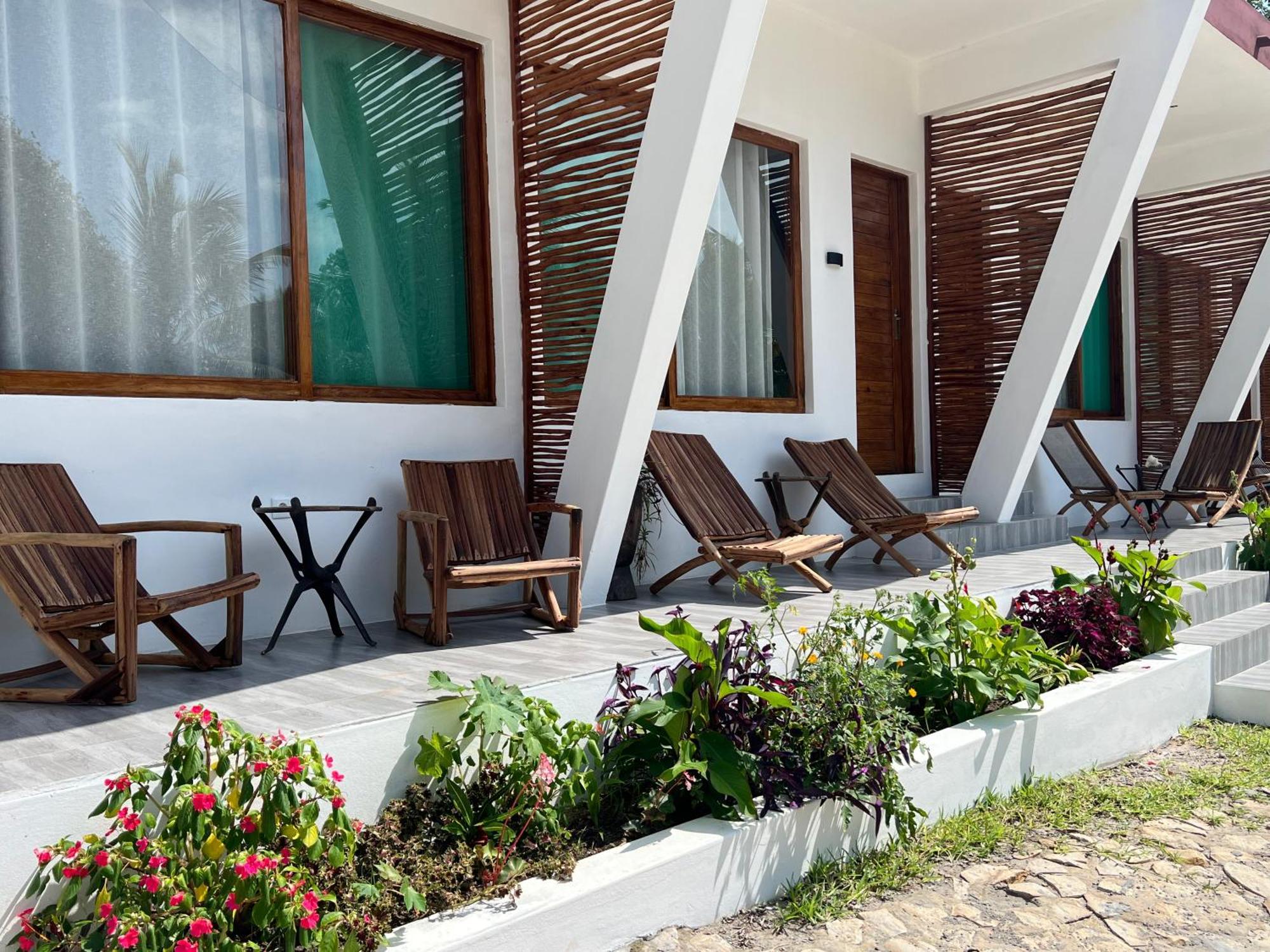 New Giraffe House Bed & Breakfast Vilanculos Ngoại thất bức ảnh